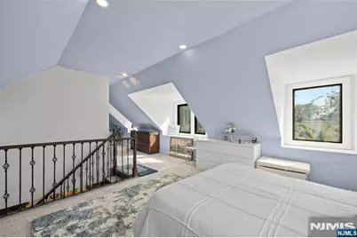 891 River Drive, Elmwood Park, NJ 07407 - Photo 24