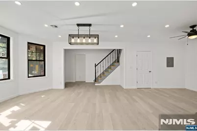 891 River Drive, Elmwood Park, NJ 07407 - Photo 34