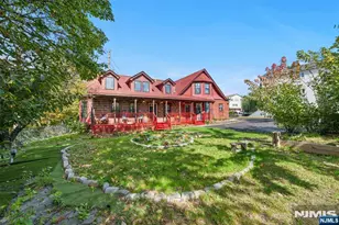 891 River Dr, Elmwood Park, NJ 07407 - Photo 10
