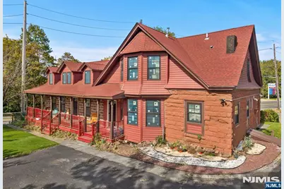 891 River Drive, Elmwood Park, NJ 07407 - Photo 4