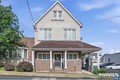 15 Wallington Avenue, Wallington, NJ 07057 - Photo 2