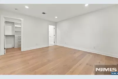 785 Summit Avenue, River Edge, NJ 07661 - Photo 24
