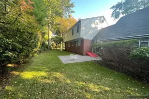 489 Reis Ave, Teaneck Township, NJ 07666 - Photo 20