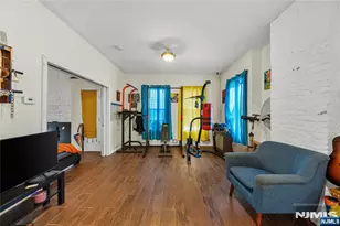 30 N 11th St, Newark, NJ 07107 - Photo 2
