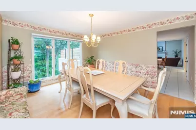 86 Point View Parkway, Wayne, NJ 07470 - Photo 6