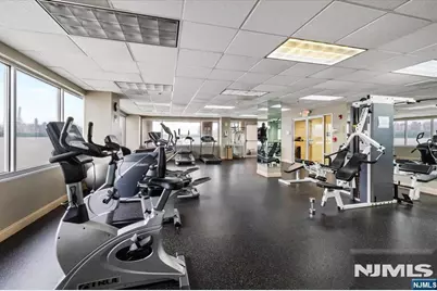 214 The Promenade 214 #214, Edgewater, NJ 07020 - Photo 28