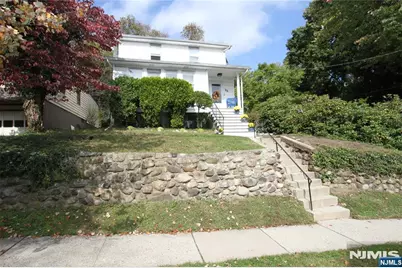 22 Braen, Hawthorne, NJ 07506 - Photo 1