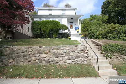22 Braen, Hawthorne, NJ 07506 - Photo 2