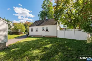 301 Birchwood Rd, New Milford, NJ 07646 - Photo 26