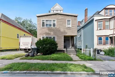 25 17th Street, East Orange, NJ 07018 - Photo 1