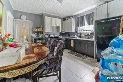 25 17th Street, East Orange, NJ 07018 - Photo 10