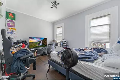 240 Amherst Street, East Orange, NJ 07018 - Photo 12