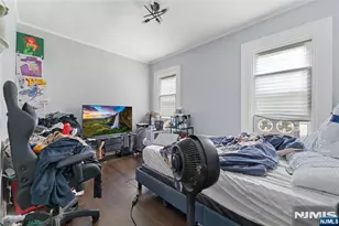 240 Amherst St, East Orange, NJ 07018 - Photo 12