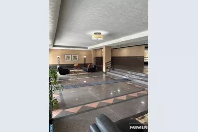 2175 Hudson Terrace 5-B #5-B, Fort Lee, NJ 07024 - Photo 8