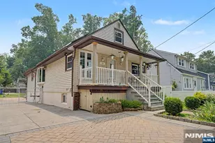 92 Blauvelt Ave, Bergenfield, NJ 07621 - Photo 4
