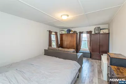 327 Orange Road, Montclair, NJ 07042 - Photo 10