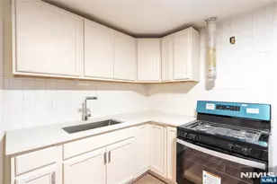 444-450 Summer, Paterson, NJ 07501 - Photo 4