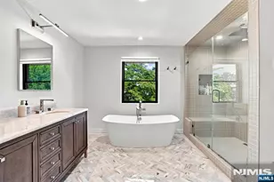 99 Baldwin Pl, Bloomfield, NJ 07003 - Photo 28