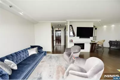 100 Carlyle Drive 14E-S #14E-S, Cliffside Park, NJ 07010 - Photo 12
