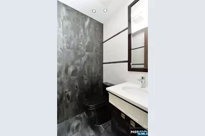 100 Carlyle Drive 14E-S #14E-S, Cliffside Park, NJ 07010 - Photo 28