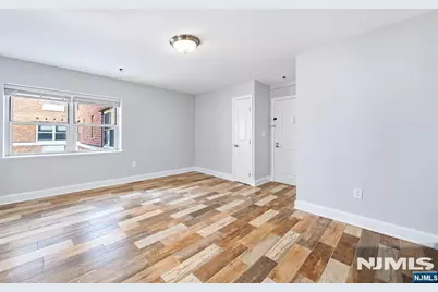 70 Munn Avenue 206 #206, East Orange, NJ 07018 - Photo 10