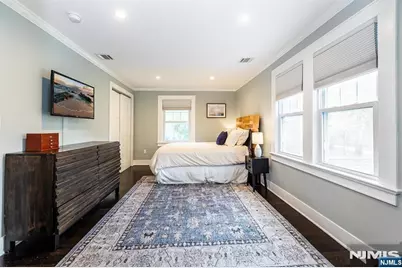 64 Chestnut Road, Verona, NJ 07044 - Photo 18