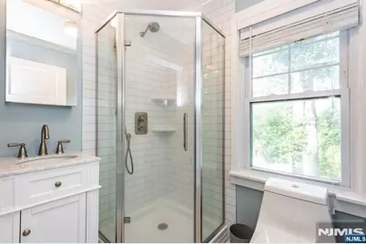 64 Chestnut Road, Verona, NJ 07044 - Photo 20