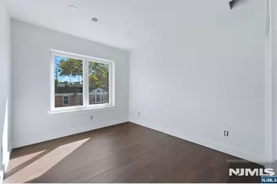 97 W 9th Avenue, Newark, NJ 07107 - Photo 30