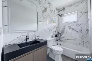 97 W 9th Ave, Newark, NJ 07107 - Photo 32