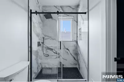 97 W 9th Avenue, Newark, NJ 07107 - Photo 18