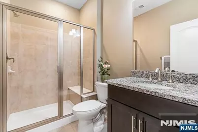 605 Cottonwood Court 605 #605, Cresskill, NJ 07626 - Photo 22