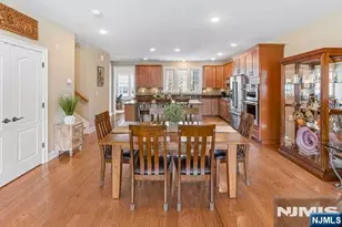 605 Cottonwood Ct 605, Cresskill, NJ 07626 - Photo 4