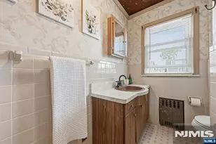 15 Adelaide St, Belleville, NJ 07109 - Photo 16