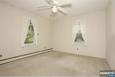 59 Linden Avenue, Park Ridge, NJ 07656 - Photo 26