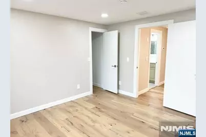 26 Elm Street 2 #2, Clifton, NJ 07013 - Photo 10