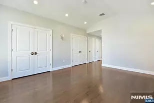 290 Tom Hunter Road B, Fort Lee, NJ 07024 - Photo 16