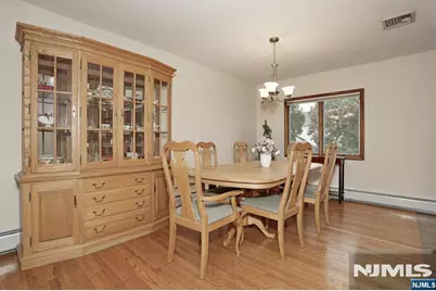 17 Marinus Street, Rochelle Park Township, NJ 07662 - Photo 8