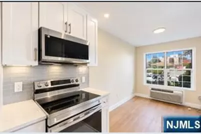 280 Kipp Street 1E #1E, Hackensack, NJ 07601 - Photo 6