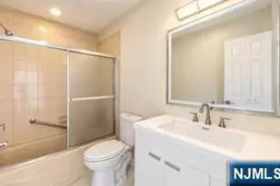 280 Kipp Street 1E, Hackensack, NJ 07601 - Photo 12
