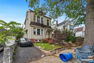 10 Bock Ave, Newark, NJ 07112 - Photo 4