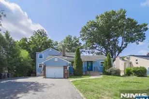322 Hickory A, Bergenfield, NJ 07621 - Photo 1