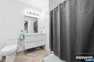 142 Charles Street 403, Jersey City, NJ 07307 - Photo 8