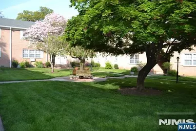 45 Maltbie Avenue 19B #19B, Midland Park, NJ 07432 - Photo 16