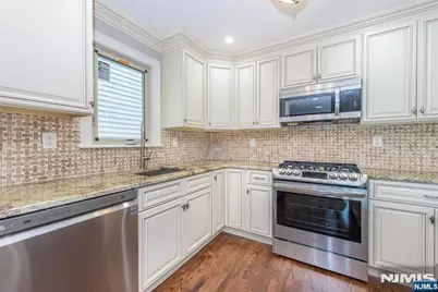 59A Bleecker Street A #A, Jersey City, NJ 07307 - Photo 2