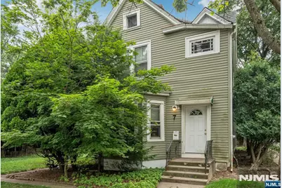 7 Hardenburgh Avenue, Demarest, NJ 07627 - Photo 6