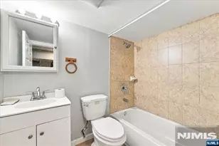 23 Cummings St, Irvington, NJ 07111 - Photo 28
