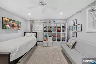 1026 Harvard Pl, Fort Lee, NJ 07024 - Photo 14