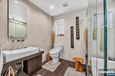 1026 Harvard Place, Fort Lee, NJ 07024 - Photo 8