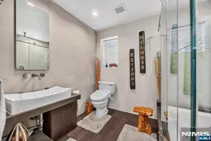 1026 Harvard Pl, Fort Lee, NJ 07024 - Photo 8