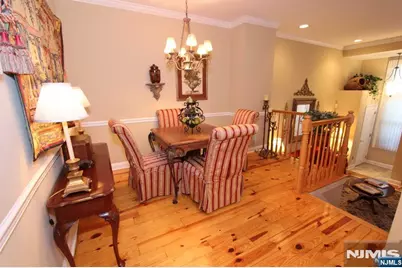 291 Roslyn Court, West New York, NJ 07093 - Photo 2